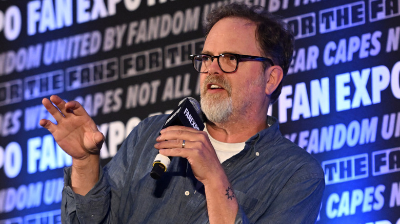 Rainn Wilson speaking at Fan Expo