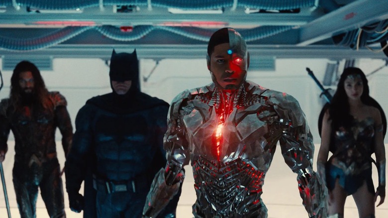 Cyborg leads the Justice League