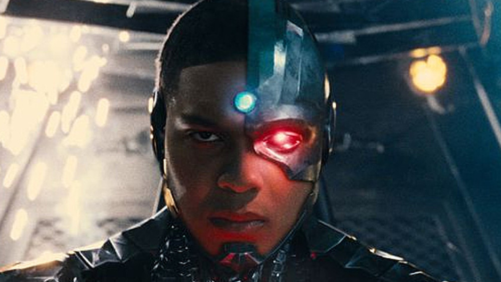 Ray Fisher Cyborg glowing eye