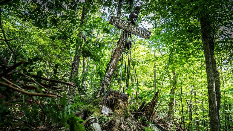 Pet Sematary sign