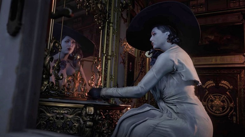 Lady Dimitrescu mirror