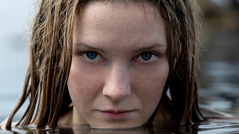 Galadriel head above water