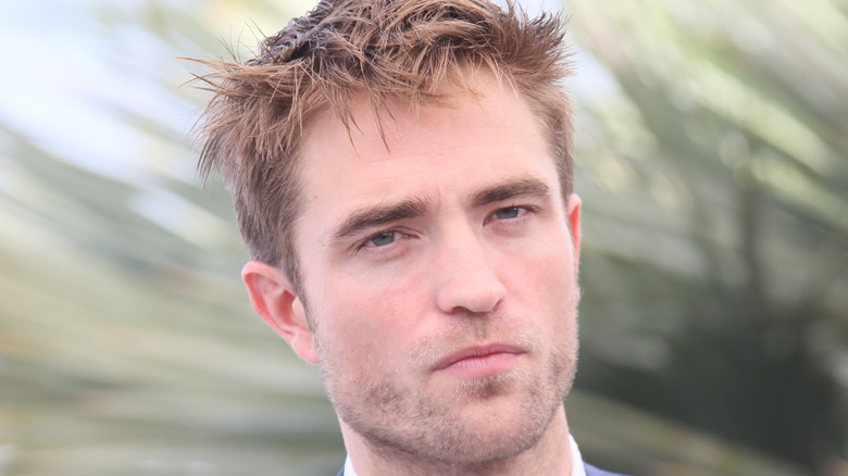 Robert Pattinson wearing suit