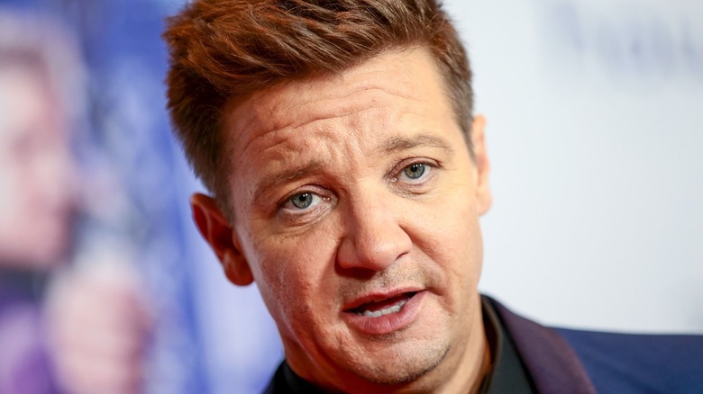 Jeremy Renner on red carpet