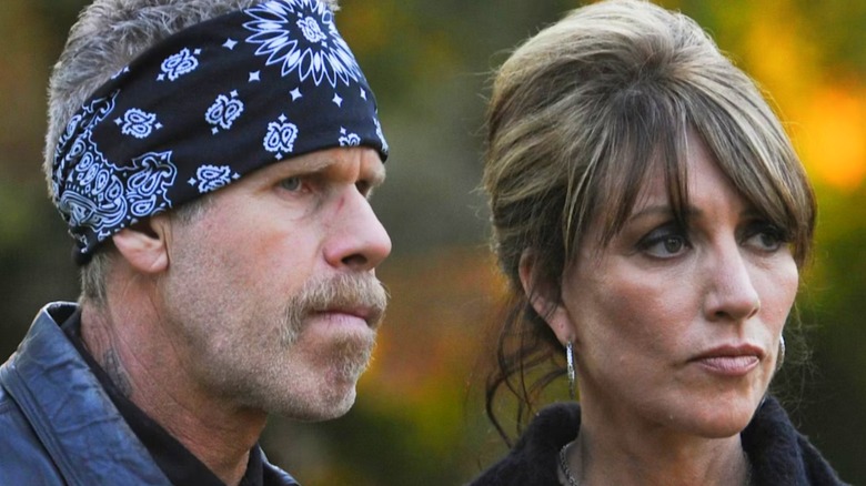 Gemma and Clay looking ahead in Sons of Anarchy
