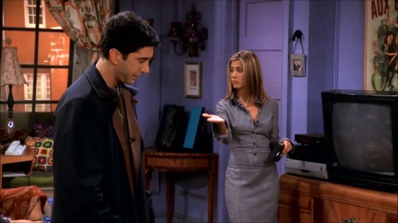 Rachel pointing to Ross 