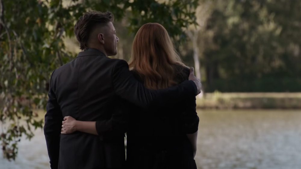 Wanda and Hawkeye embrace