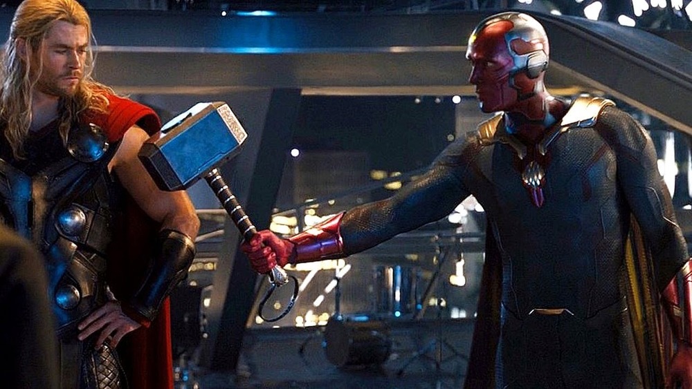 Vision holding Mjolnir