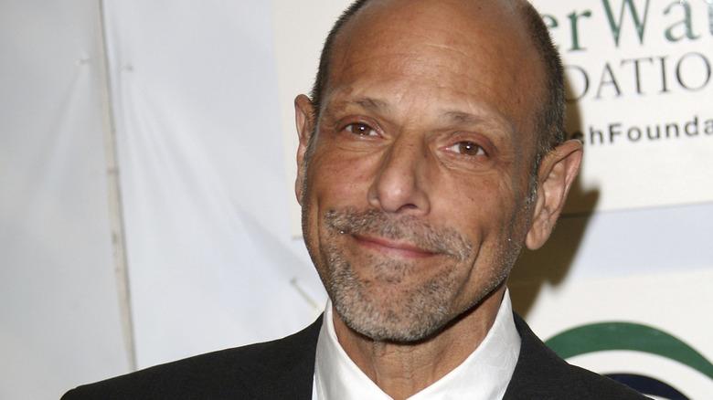 Robert Schimmel smiling