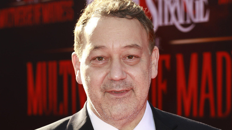 Sam Raimi posing