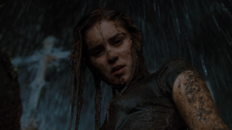 Christine Brown covered in mud in "Drag Me to Hell" (2009)