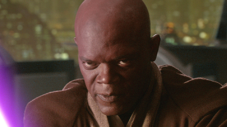 Mace Windu glaring