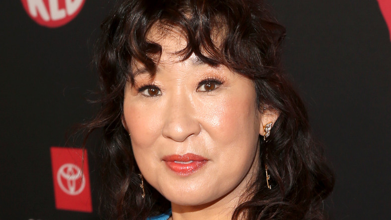 Sandra Oh posing