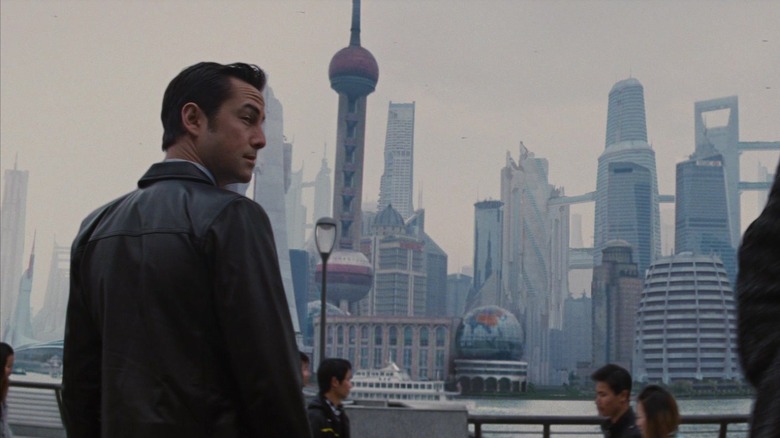 Joe arrives in Shanghai in "Looper" (2012)