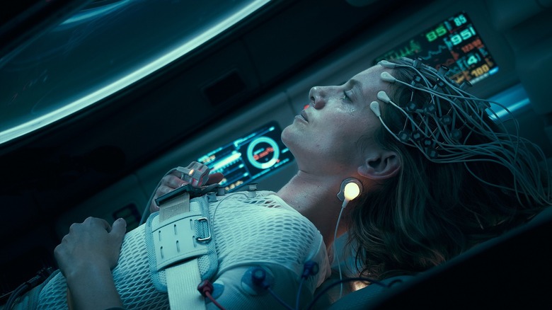 Melanie Laurent in chamber