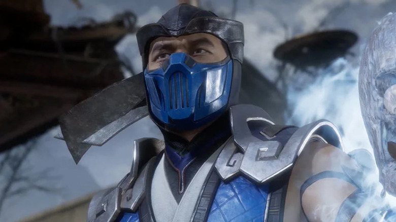 Sub-Zero holding a frozen skull