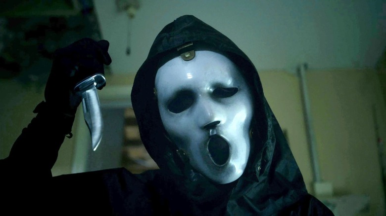 Ghostface holding the knife