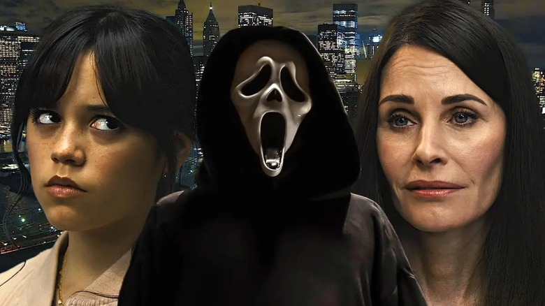 Ghostface between Tara and Gale