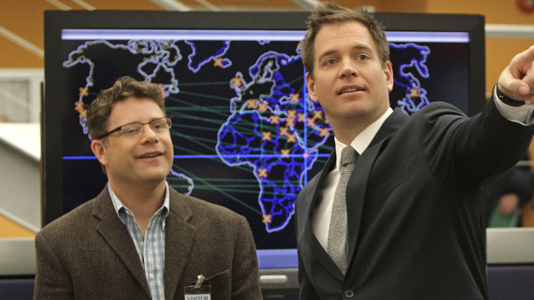 Tony pointing next to Tyler Elliott