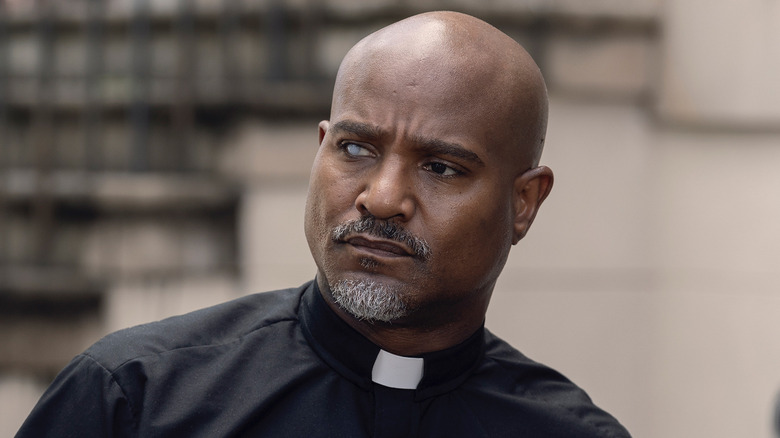 Seth Gilliam looks to the side