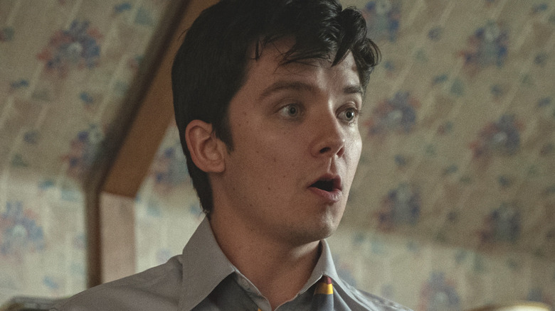 Asa Butterfield as Otis shocked face on Sex Education