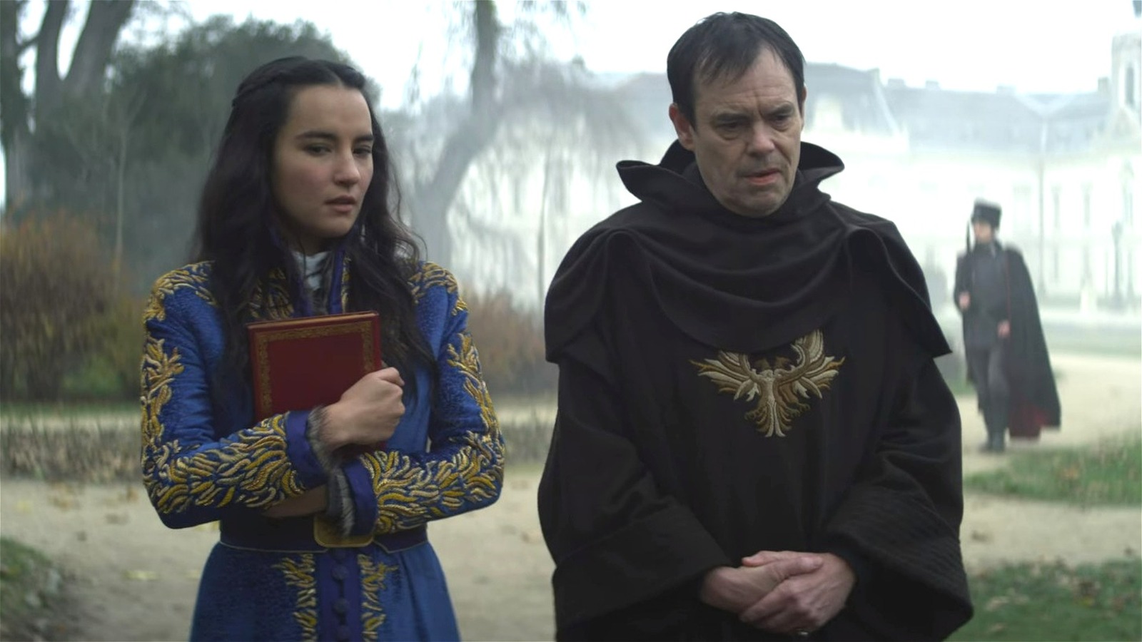 Shadow And Bone Season 2 Who Is The Apparat?