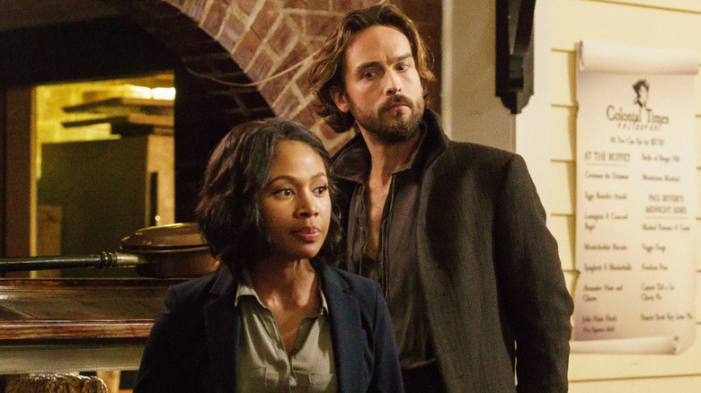 Abbie Mills Ichabod Crane colonial times sign