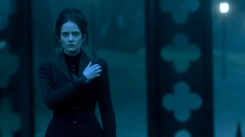 Vanessa Ives crosses herself on Penny Dreadful