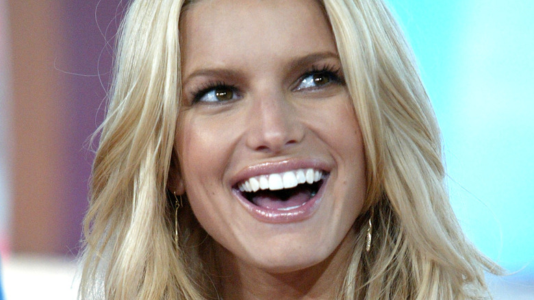 Jessica Simpson on TRL