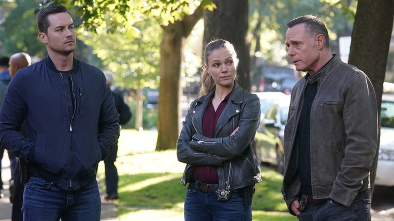 Chicago P.D. cast looking suspicious