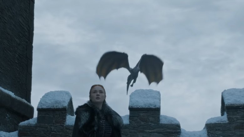 Sansa seeing a dragon.