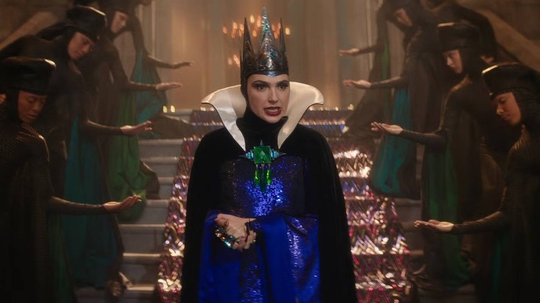 Evil Queen singing on staircase in 2025's Snow White