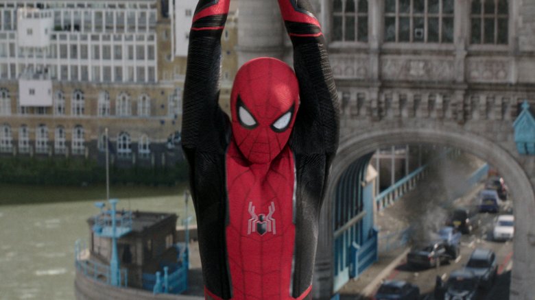 Spider-Man Far From Home London bridge