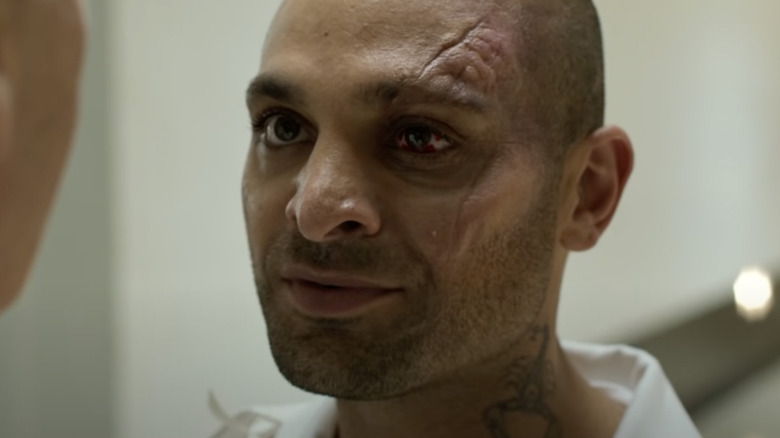 Scorpion staring at Vulture in prisoner