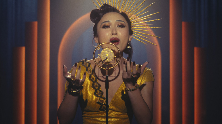 Cat Hardy singing on Spider-Noir