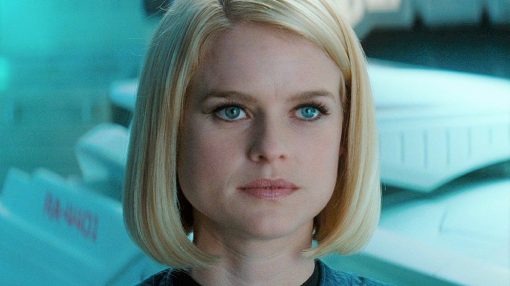 Alice Eve in Star Trek