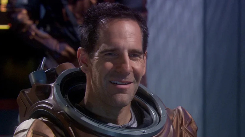 Jonathan Archer smiling and wearing a space suit on Star Trek: Enterprise