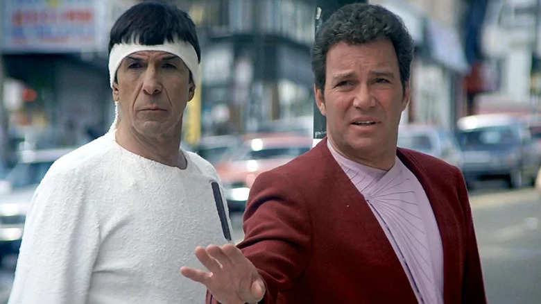 Kirk and Spock on a San Francisco street in "Star Trek IV: The Voyage Home" (1986)