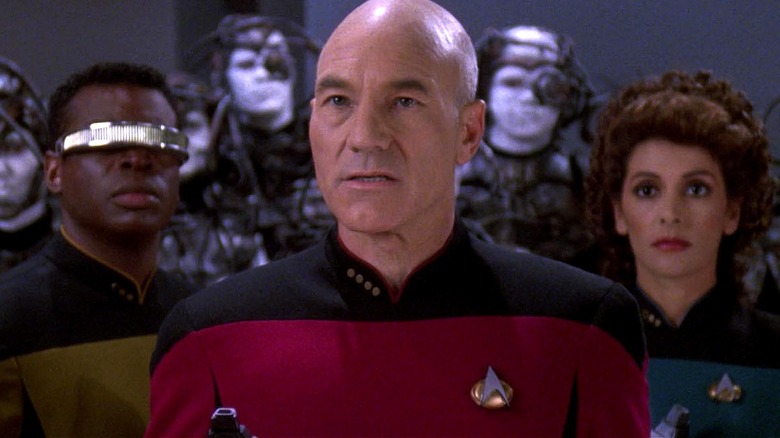 Geordi La Forge, Captain Picard, and Deanna Troi among Borg on 