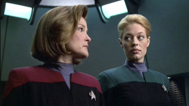 Janeway and Seven share a glance on "Star Trek: Voyager" (1995-2002)