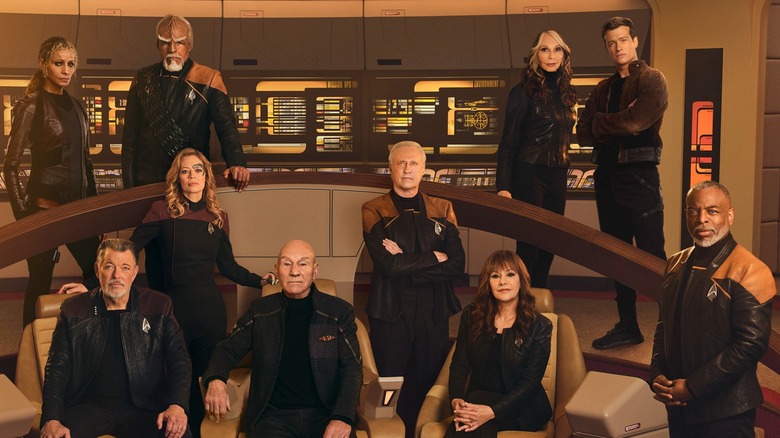 USS Enterprise group photo