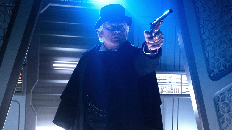 Moriarty points gun