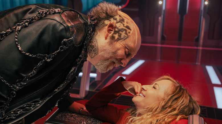 Nus Braka and Nahla Ake facing off on Star Trek: Starfleet Academy