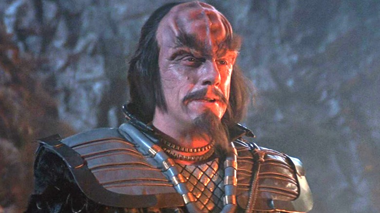 Commander Kruge wearing Klingon armor