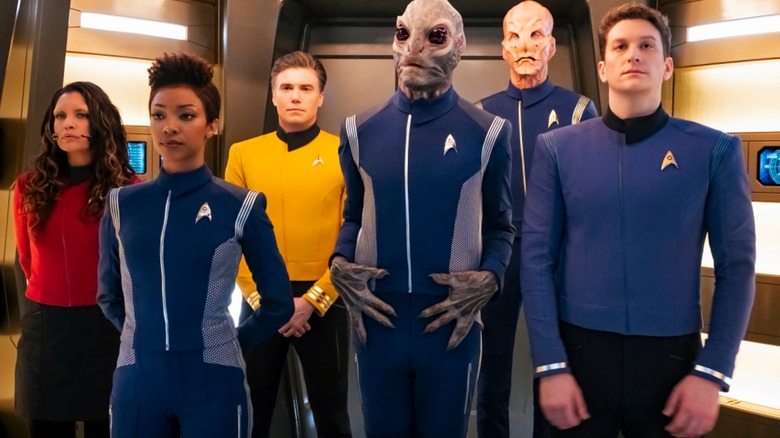 Crewmembers of the USS Discovery in a turbolift in Star Trek: Discovery