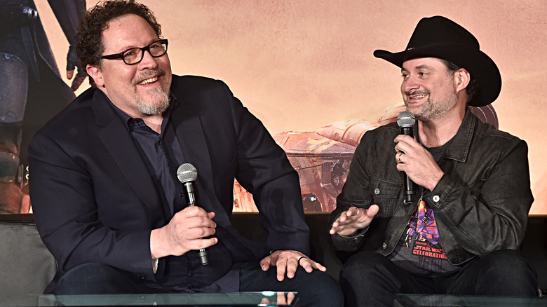 Dave Filoni and Jon Favreau talking