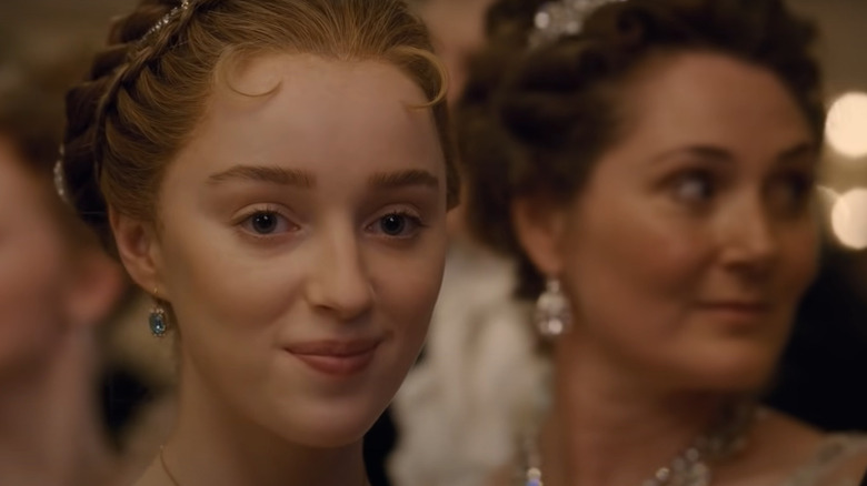 Phoebe Dynevor as Daphne Bridgerton