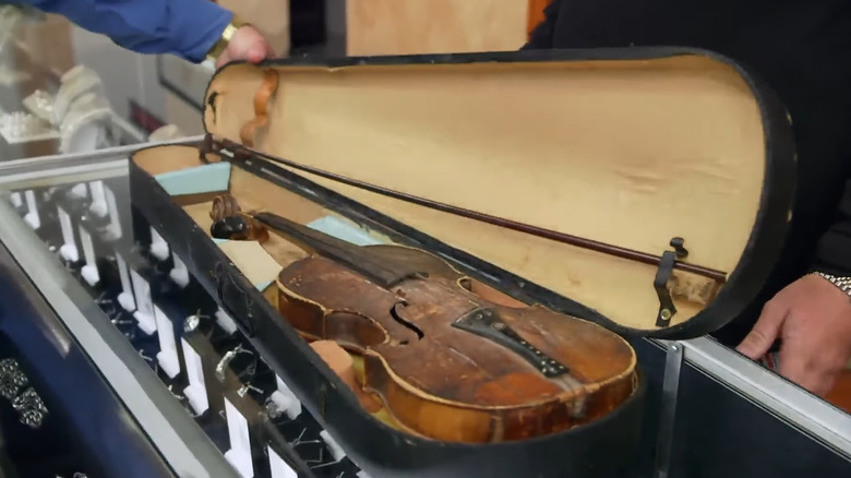 Fake Stradivarius violin in case