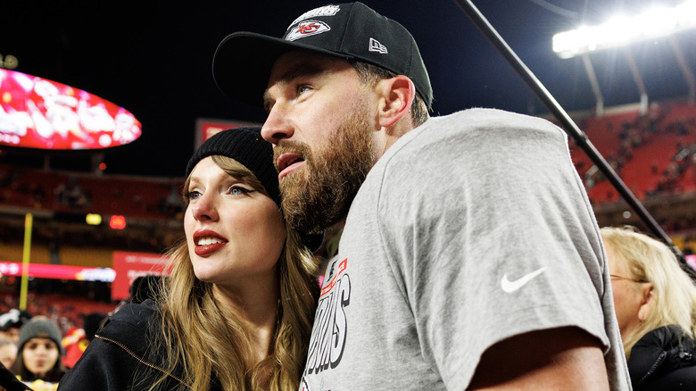 Taylor Swift and Travis Kelce at the AFC championships