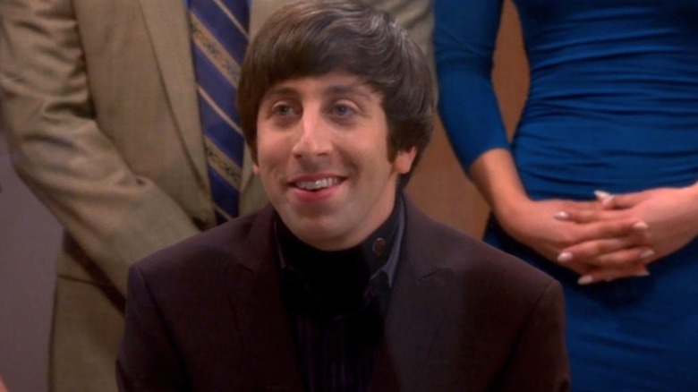 Howard Wolowitz smiling and singing to Bernadette
